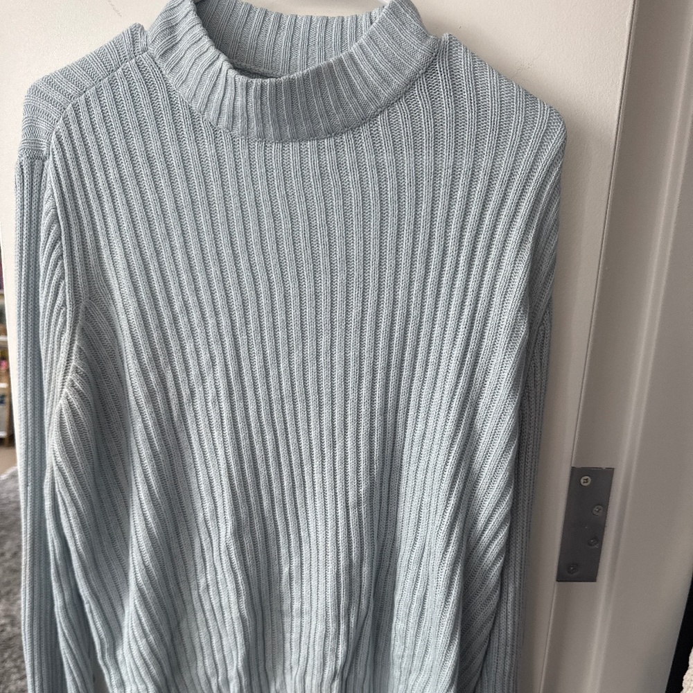 H&M divided sweater light blue
